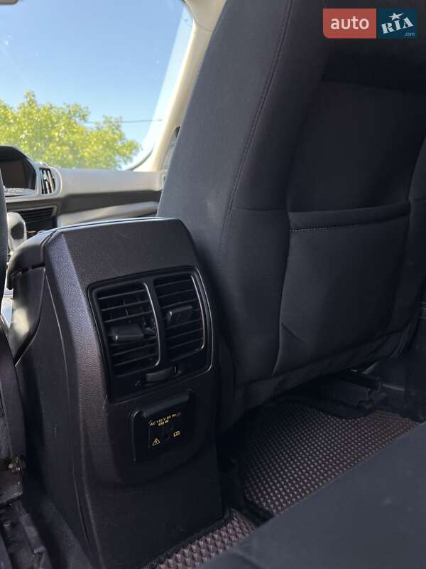 Внедорожник / Кроссовер Ford Escape 2012 в Каменском