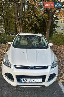 Внедорожник / Кроссовер Ford Escape 2014 в Ужгороде
