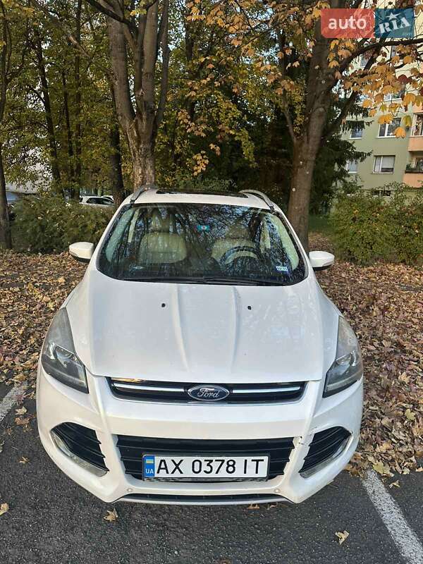 Внедорожник / Кроссовер Ford Escape 2014 в Ужгороде