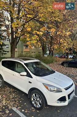 Внедорожник / Кроссовер Ford Escape 2014 в Ужгороде