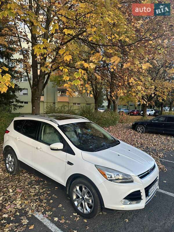 Внедорожник / Кроссовер Ford Escape 2014 в Ужгороде