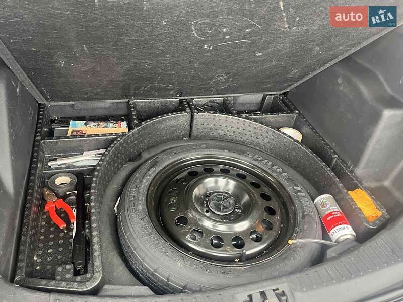 Позашляховик / Кросовер Ford Escape 2016 в Львові