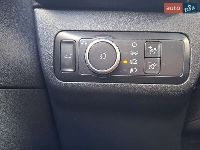 Внедорожник / Кроссовер Ford Escape 2019 в Одессе