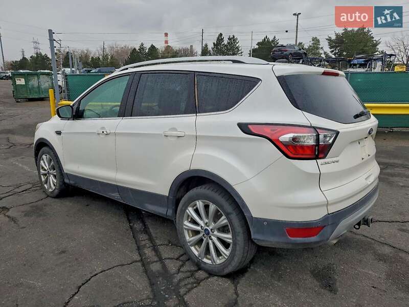 Внедорожник / Кроссовер Ford Escape 2017 в Житомире