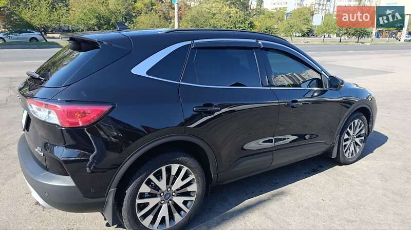 Внедорожник / Кроссовер Ford Escape 2020 в Одессе