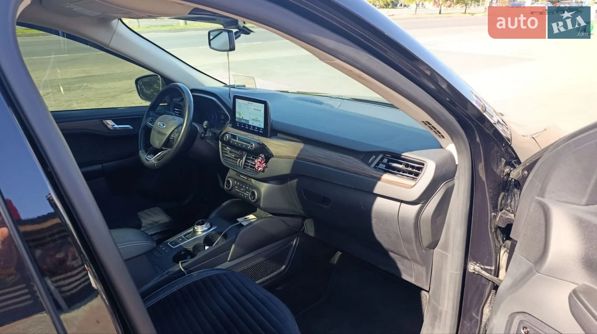 2020 Ford Escape - мініатюра 16