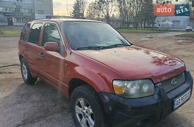 Позашляховик / Кросовер Ford Escape 2006 в Чернігові