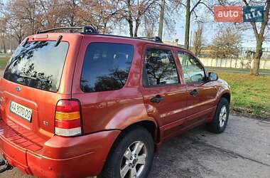 Внедорожник / Кроссовер Ford Escape 2006 в Чернигове