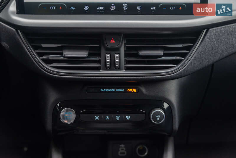 Внедорожник / Кроссовер Ford Escape 2024 в Коломые