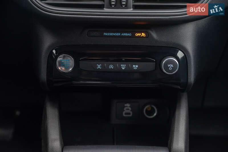 Внедорожник / Кроссовер Ford Escape 2024 в Коломые