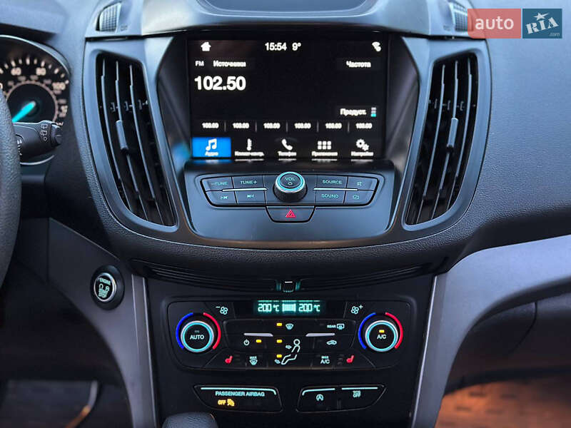 Внедорожник / Кроссовер Ford Escape 2019 в Днепре