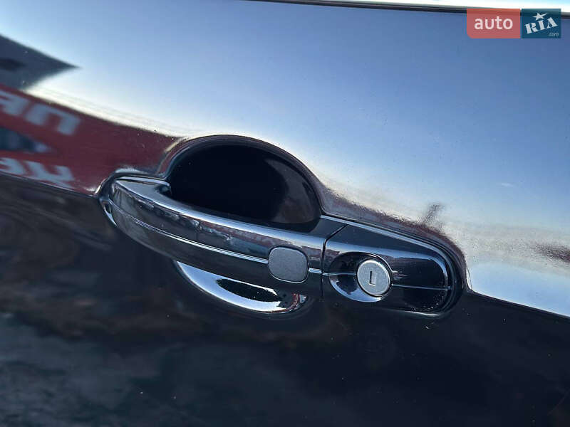 Внедорожник / Кроссовер Ford Escape 2019 в Днепре