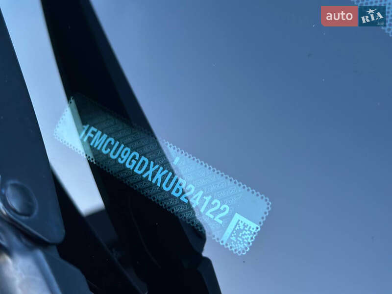 Внедорожник / Кроссовер Ford Escape 2019 в Днепре