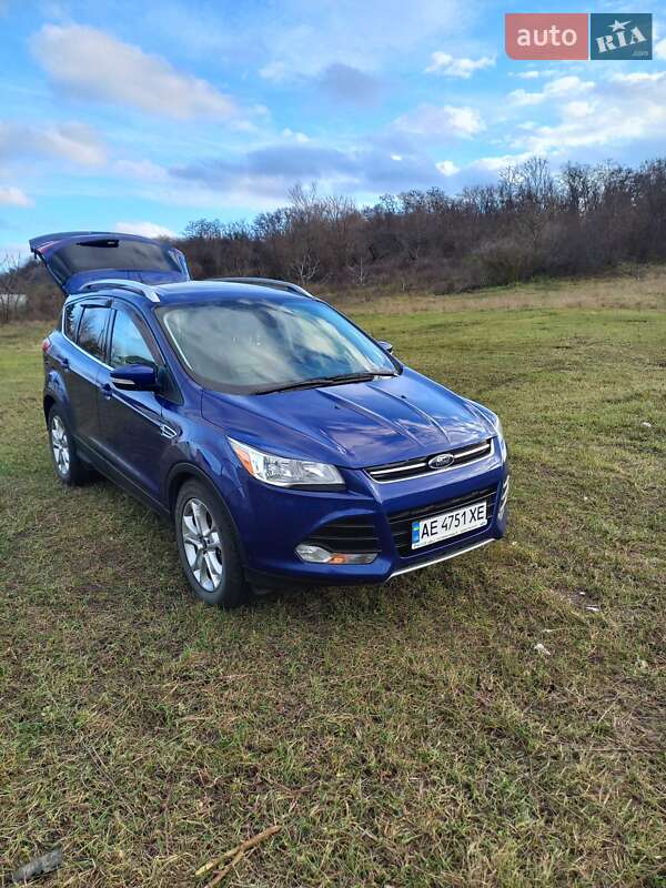 Позашляховик / Кросовер Ford Escape 2015 в Кременчуці