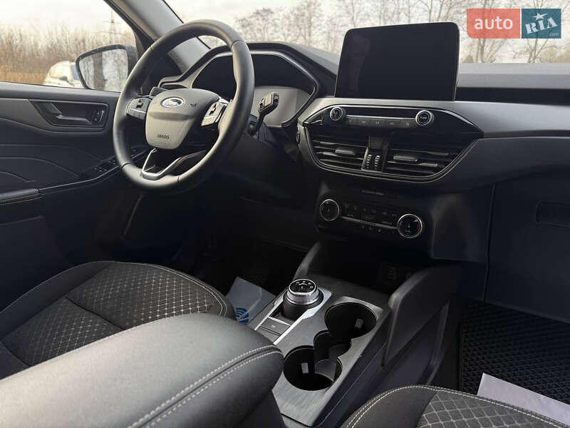 Позашляховик / Кросовер Ford Escape 2023 в Івано-Франківську