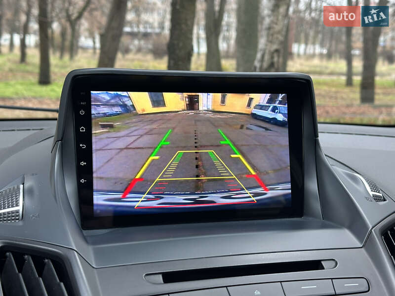 Внедорожник / Кроссовер Ford Escape 2017 в Киеве