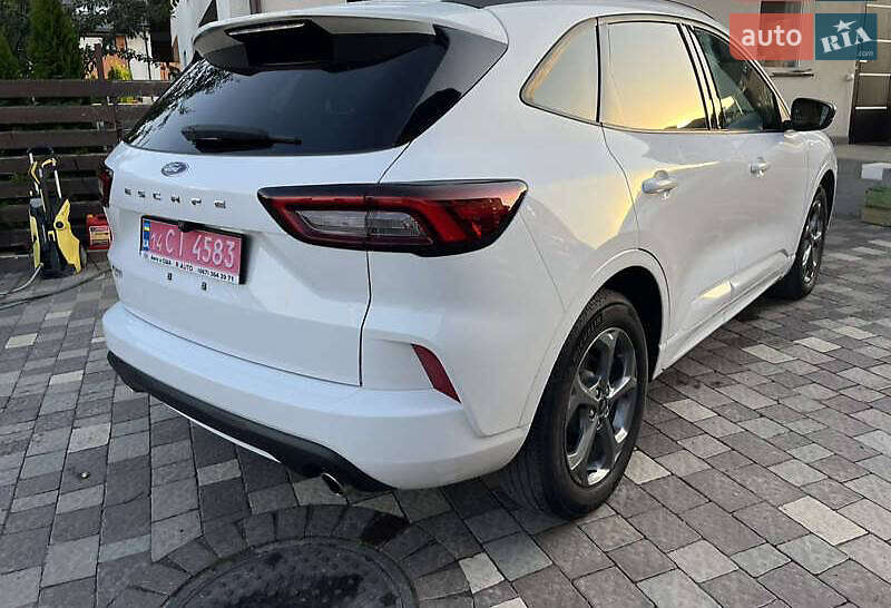 Позашляховик / Кросовер Ford Escape 2023 в Березівці