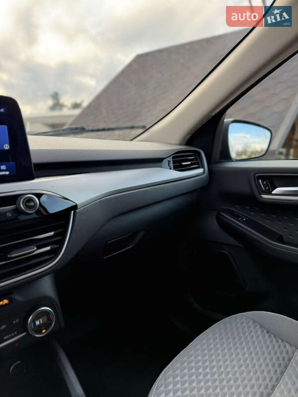 Внедорожник / Кроссовер Ford Escape 2020 в Джулинке фото 18 Внедорожник / Кроссовер Ford Escape 2020 в Джулинке