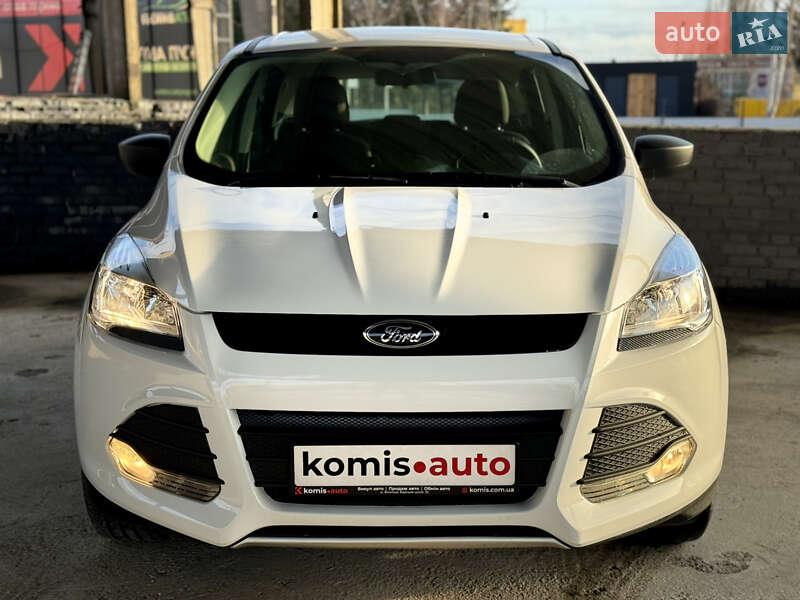 Внедорожник / Кроссовер Ford Escape 2015 в Виннице