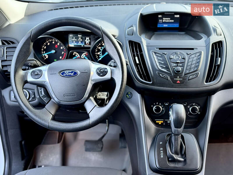 Внедорожник / Кроссовер Ford Escape 2015 в Виннице