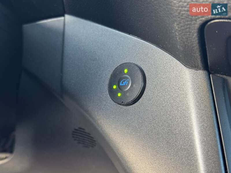 Внедорожник / Кроссовер Ford Escape 2015 в Виннице