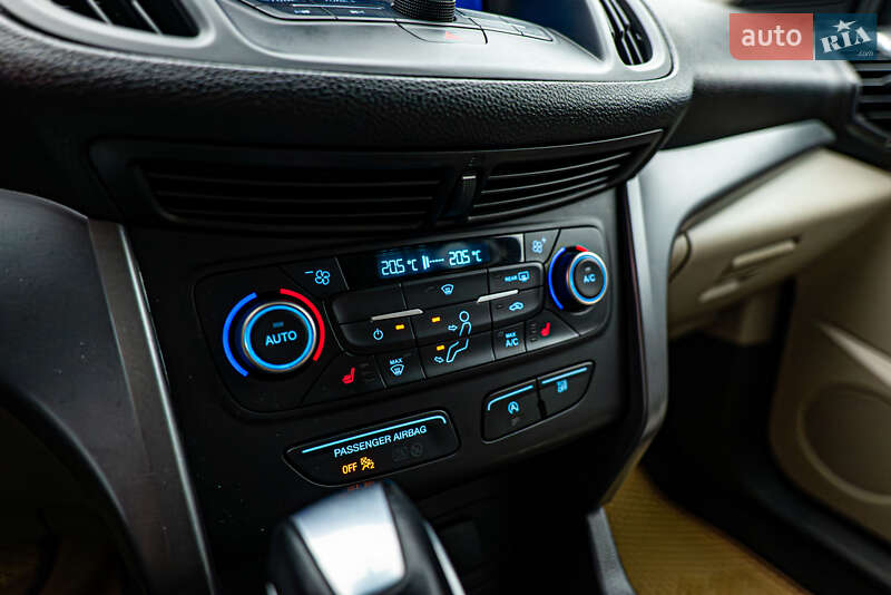 Позашляховик / Кросовер Ford Escape 2018 в Києві