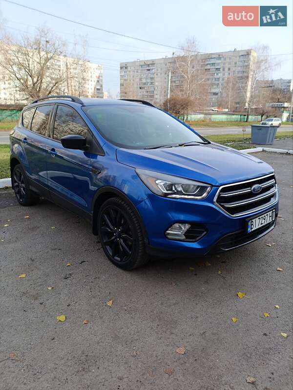Внедорожник / Кроссовер Ford Escape 2016 в Харькове фото 3 Внедорожник / Кроссовер Ford Escape 2016 в Харькове