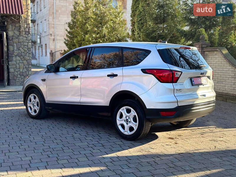 Внедорожник / Кроссовер Ford Escape 2018 в Тернополе фото 7 Внедорожник / Кроссовер Ford Escape 2018 в Тернополе