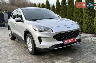 Позашляховик / Кросовер Ford Escape 2021 в Сваляві