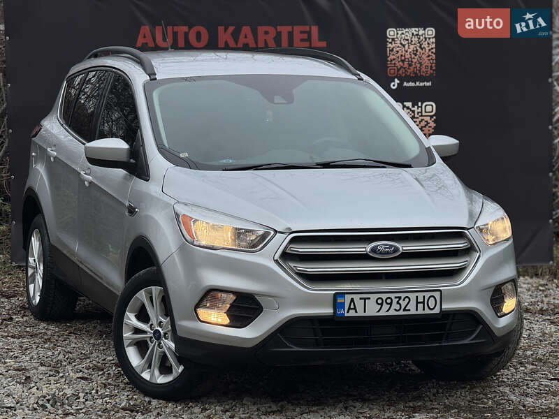 Позашляховик / Кросовер Ford Escape 2018 в Івано-Франківську