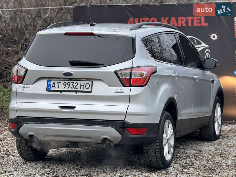 Позашляховик / Кросовер Ford Escape 2018 в Івано-Франківську