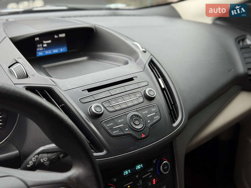 Позашляховик / Кросовер Ford Escape 2018 в Івано-Франківську