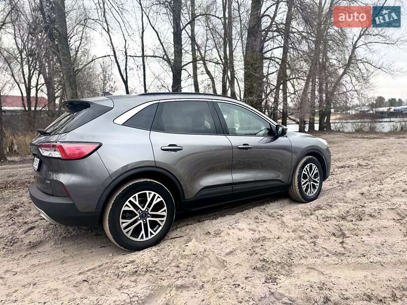Внедорожник / Кроссовер Ford Escape 2021 в Киеве фото 4 Внедорожник / Кроссовер Ford Escape 2021 в Киеве