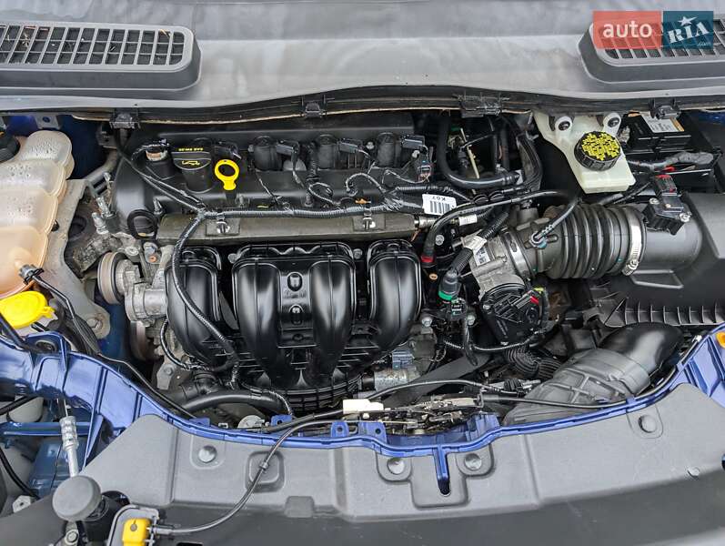 Позашляховик / Кросовер Ford Escape 2015 в Рівному