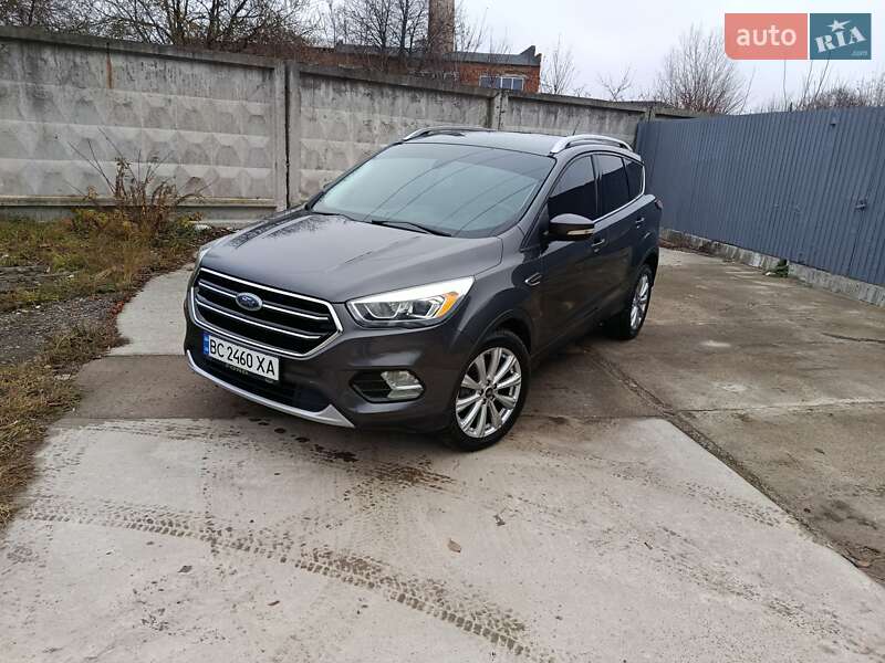 Внедорожник / Кроссовер Ford Escape 2017 в Львове