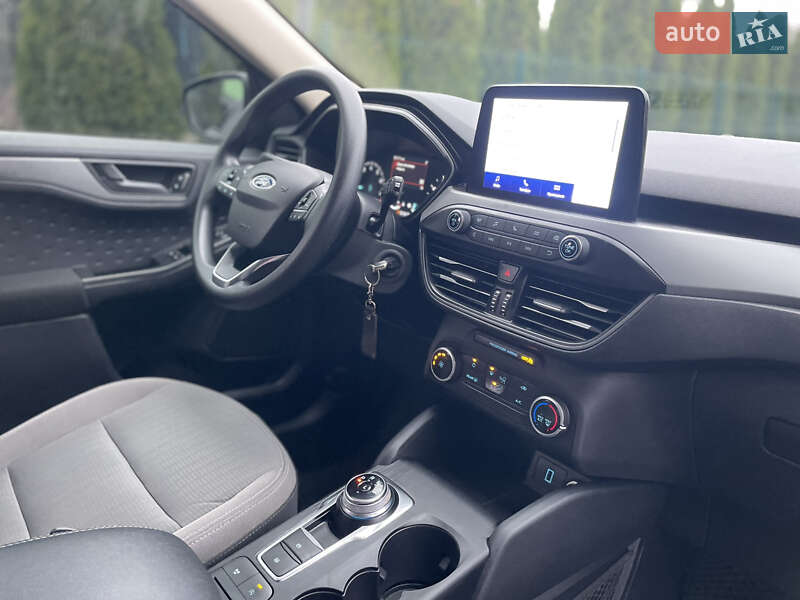 Позашляховик / Кросовер Ford Escape 2020 в Кременчуці фото 29 Позашляховик / Кросовер Ford Escape 2020 в Кременчуці