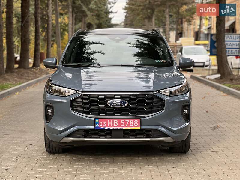 Позашляховик / Кросовер Ford Escape 2023 в Львові