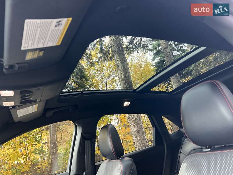 Позашляховик / Кросовер Ford Escape 2023 в Львові