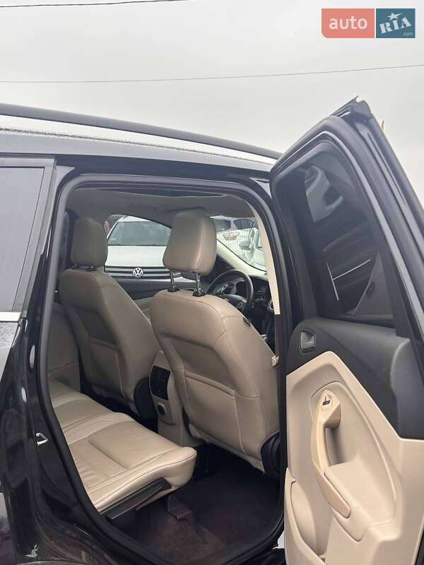 Позашляховик / Кросовер Ford Escape 2018 в Львові