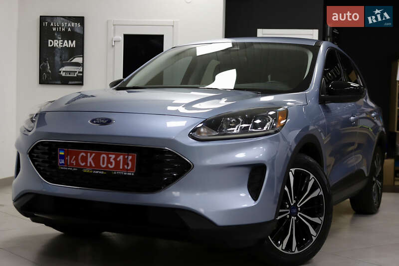 Позашляховик / Кросовер Ford Escape 2023 в Дрогобичі
