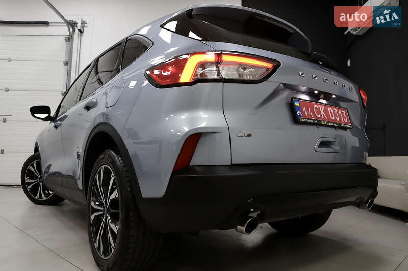 Позашляховик / Кросовер Ford Escape 2023 в Дрогобичі