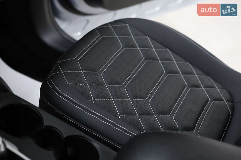 Позашляховик / Кросовер Ford Escape 2023 в Дрогобичі