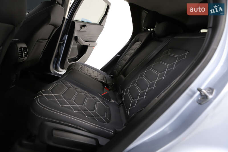 Позашляховик / Кросовер Ford Escape 2023 в Дрогобичі