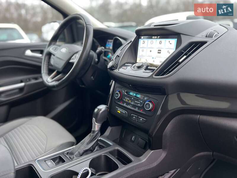 Позашляховик / Кросовер Ford Escape 2016 в Стрию фото 13 Позашляховик / Кросовер Ford Escape 2016 в Стрию