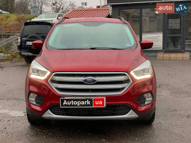 Внедорожник / Кроссовер Ford Escape 2017 в Виннице