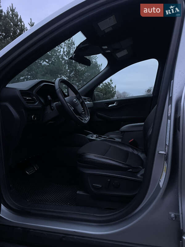 Позашляховик / Кросовер Ford Escape 2024 в Вінниці