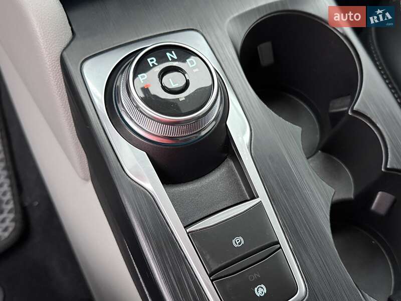 Позашляховик / Кросовер Ford Escape 2023 в Києві