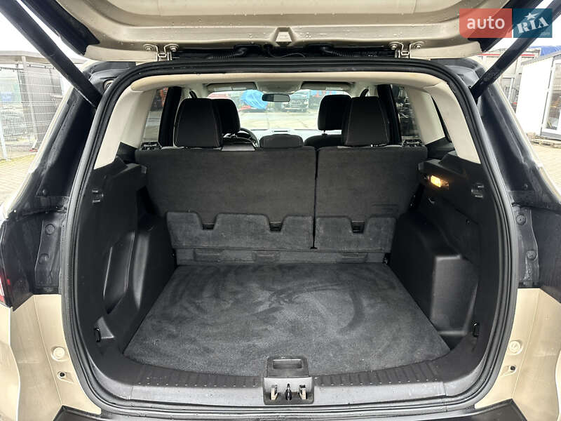 Внедорожник / Кроссовер Ford Escape 2018 в Львове