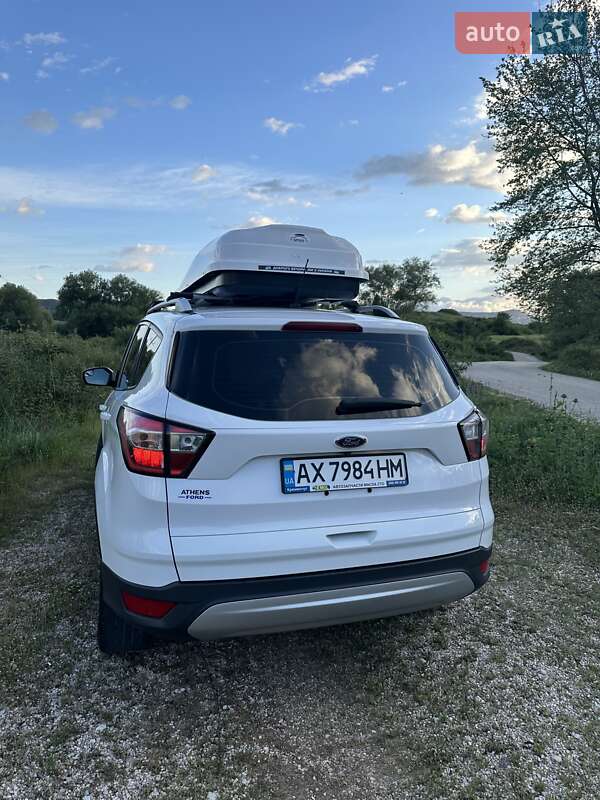 Внедорожник / Кроссовер Ford Escape 2018 в Харькове