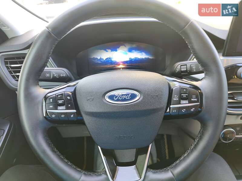 Внедорожник / Кроссовер Ford Escape 2022 в Ивано-Франковске